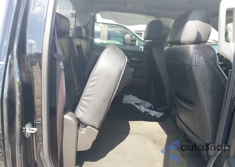 2017 Chevrolet Silverado 1500 1Lt из США, поврежденный, VIN 3GCPCREC7HG305273